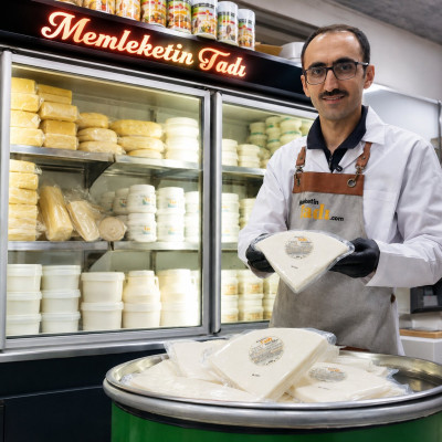Net 300 g Vakum Dilim Bidon Tulum